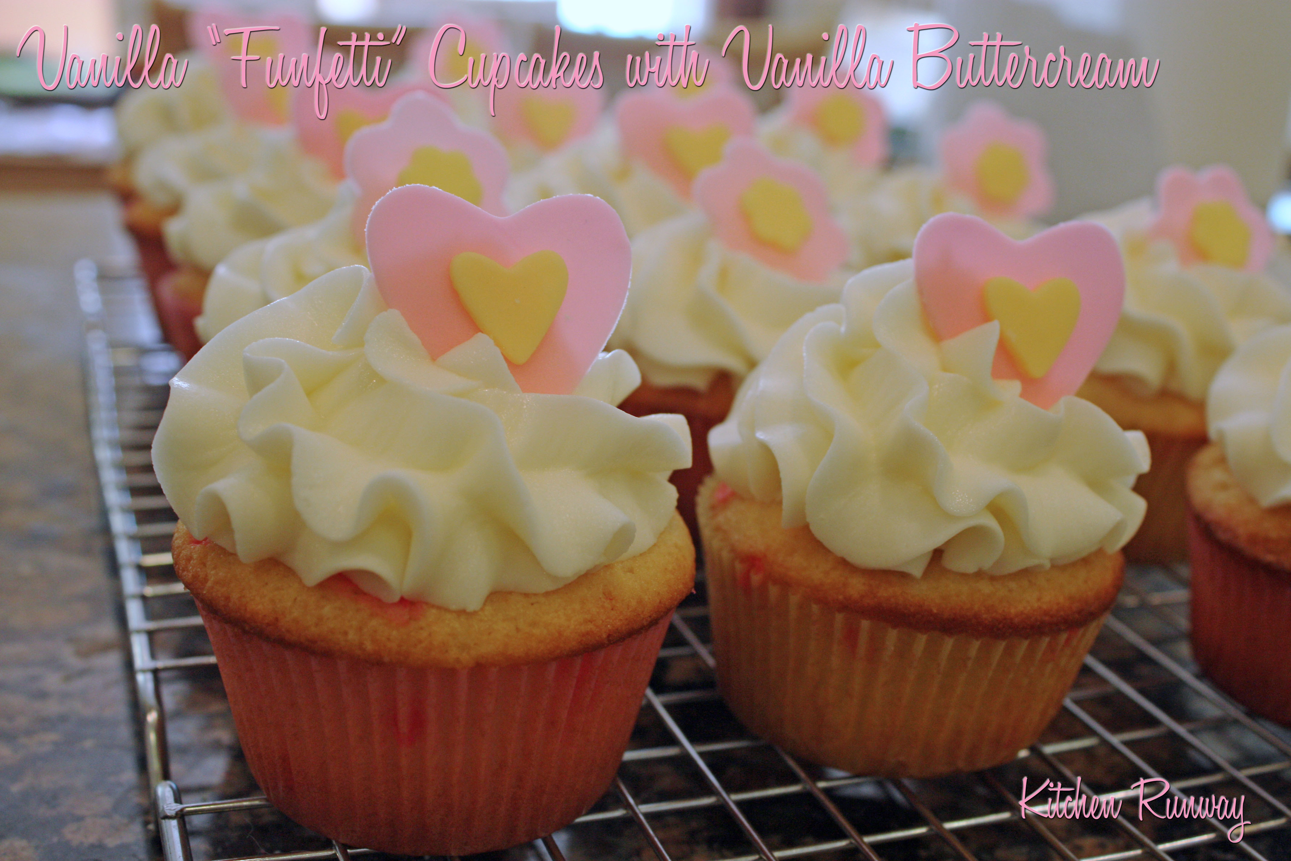 vanilla funfetti cupcakes with vanilla buttercream