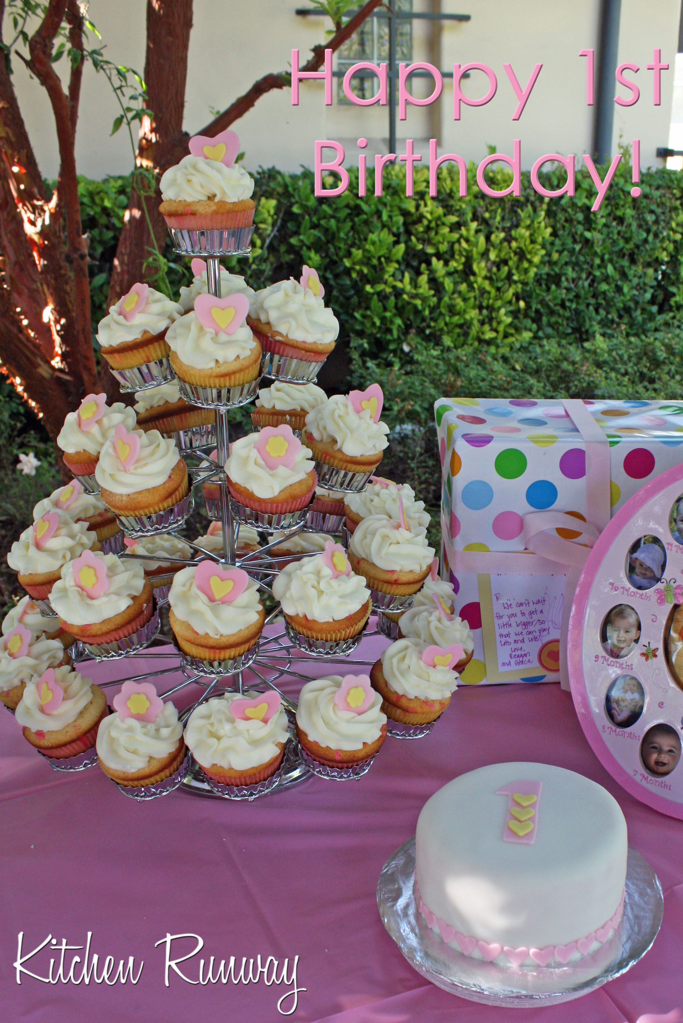 cupcake tree and cake for 1st birthday